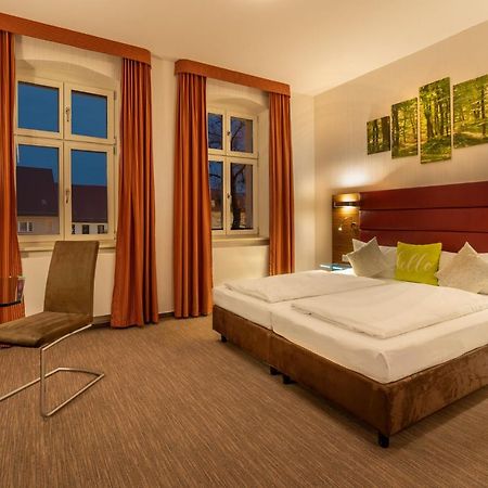 Hotel Und Restaurant Zum Deutschen Hause Lübbenau Buitenkant foto